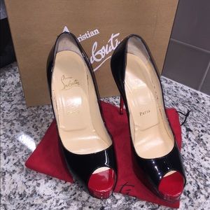 Christian Louboutin Very Prive Patent Black 39.5